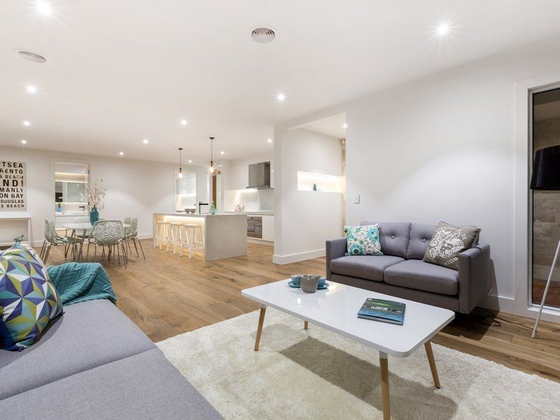 2a Shelbourne Court, Mornington VIC 3931