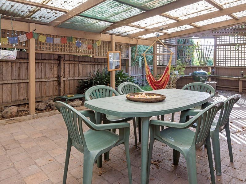 54 Ellinbank Crescent, Mornington VIC 3931