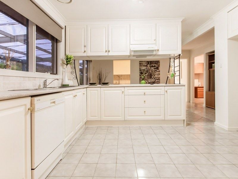 37 Batman Avenue, Mount Eliza VIC 3930