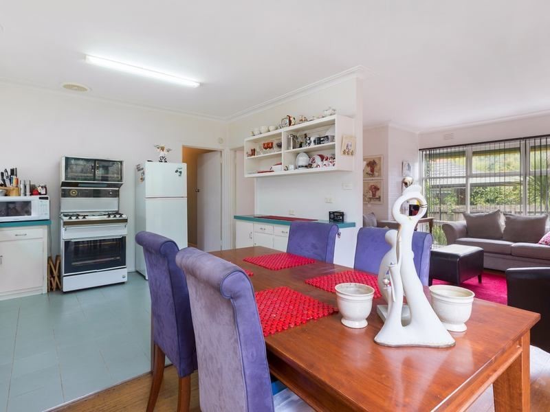 24 Tara Drive, Frankston VIC 3199