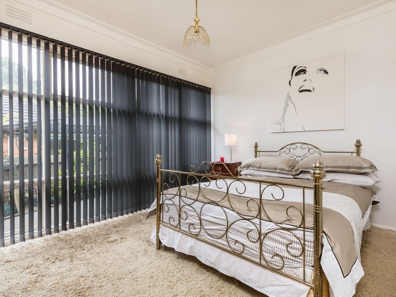 24 Tara Drive, Frankston VIC 3199