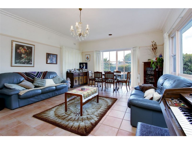 64 Kars Street, Frankston VIC 3199