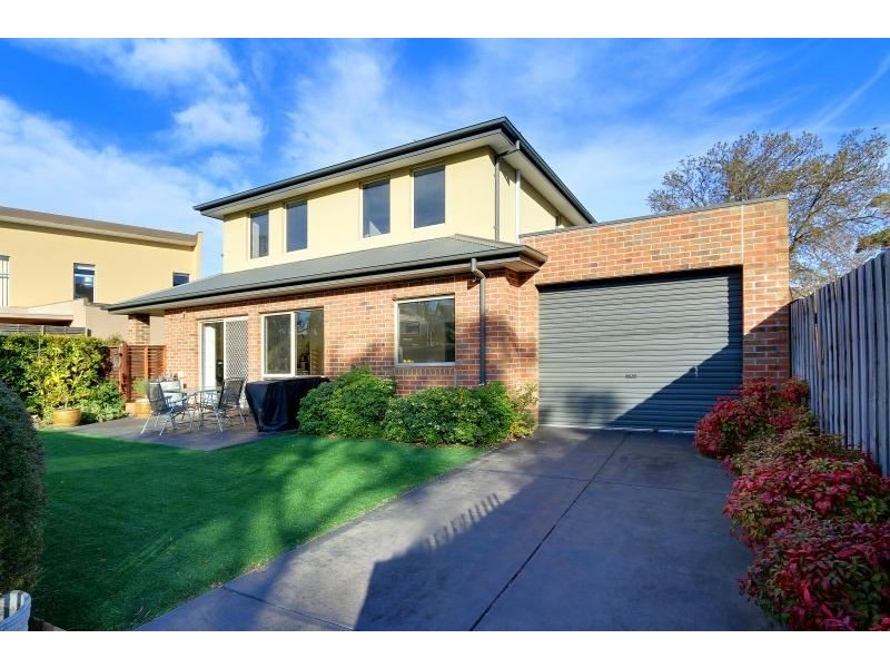 1/20 Spray Street, Mornington VIC 3931