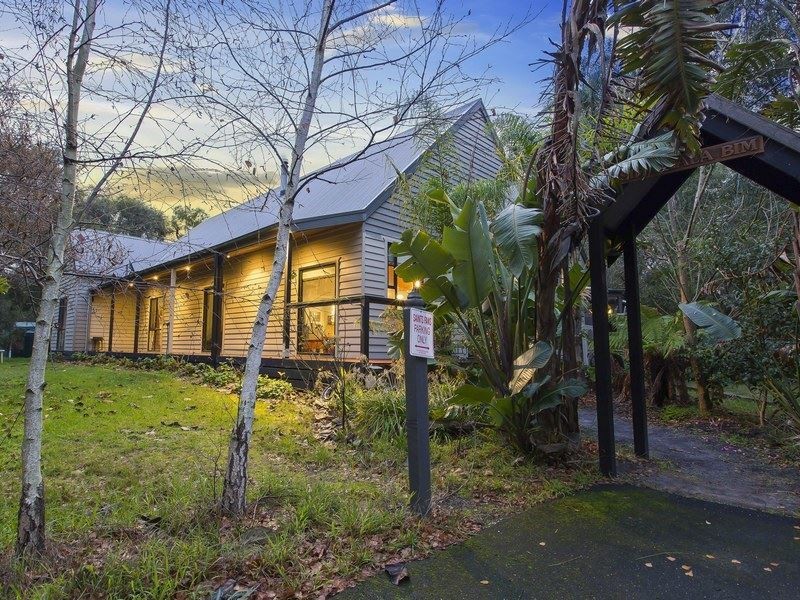 8 Lumeah Road, Somerville VIC 3912