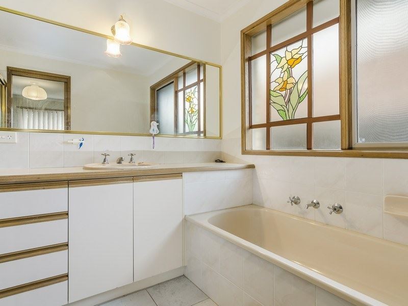 10a Fleetwood Crescent, Frankston South VIC 3199