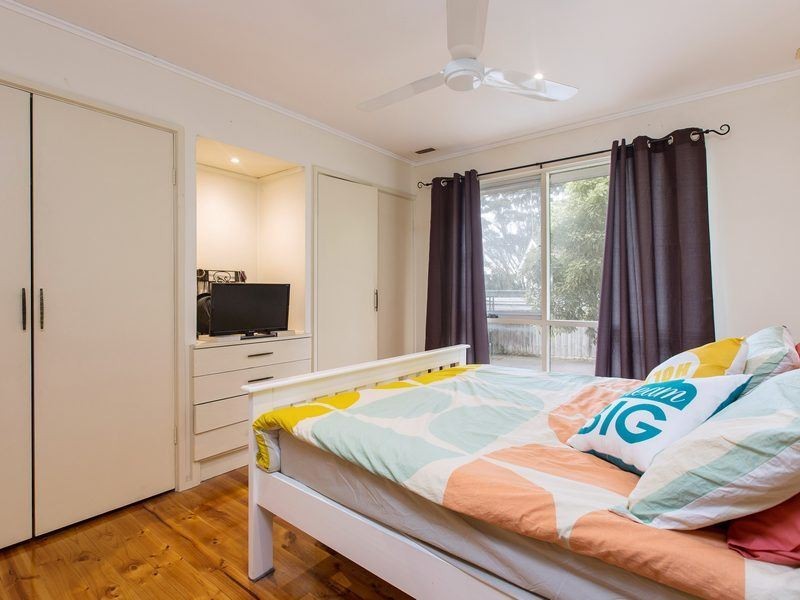 2/823 Nepean Highway, Mornington VIC 3931