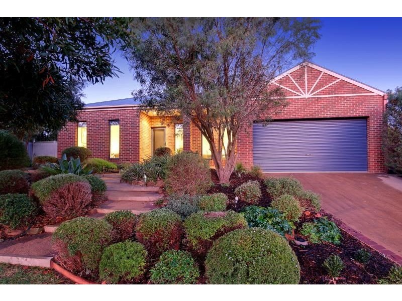 101 St. Mitchell Circuit, Mornington VIC 3931