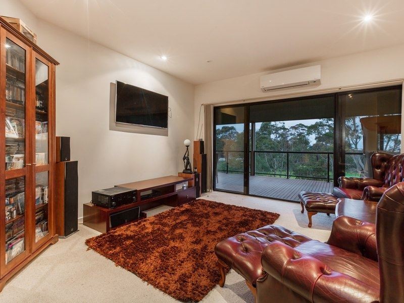 2 Ferne Place, Mount Martha VIC 3934