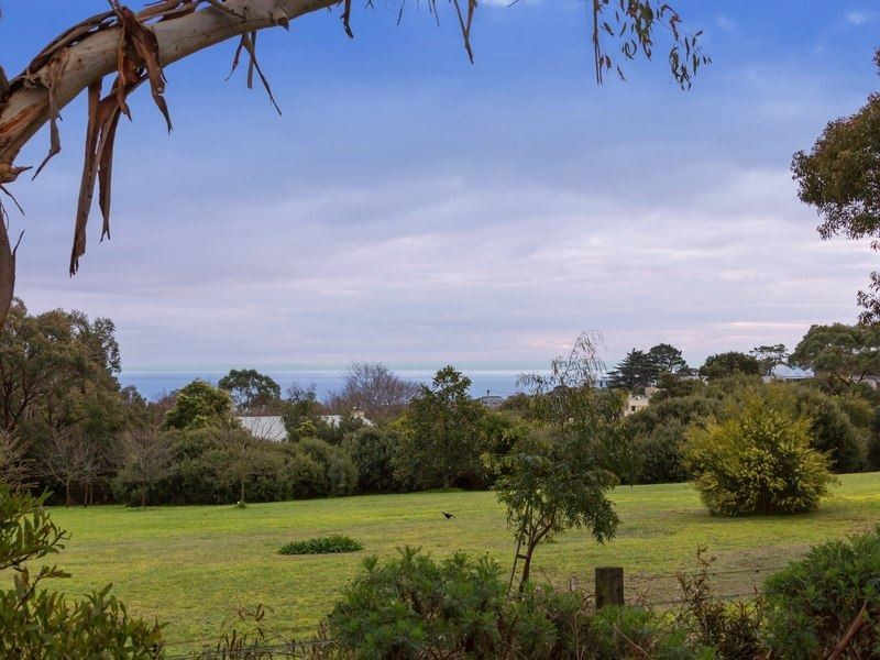 2 Ferne Place, Mount Martha VIC 3934