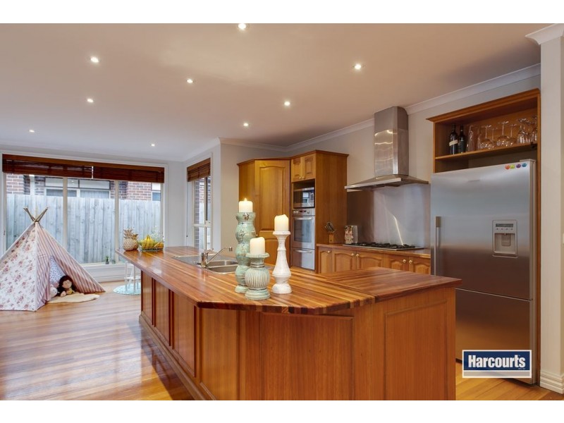 10 Netherclift Court, Mornington VIC 3931