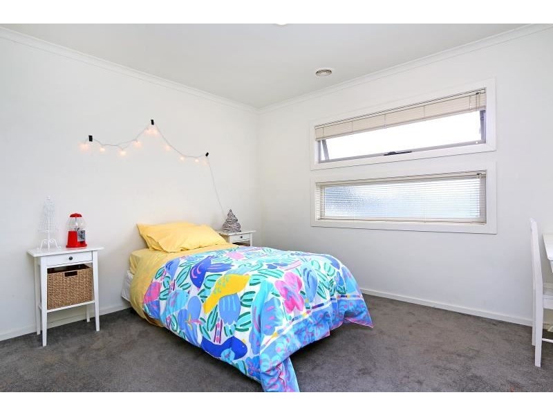 8/110 Bungower Road, Mornington VIC 3931