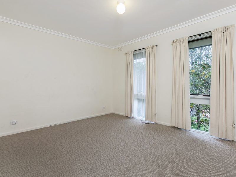 8 Shelbourne Court, Mornington VIC 3931