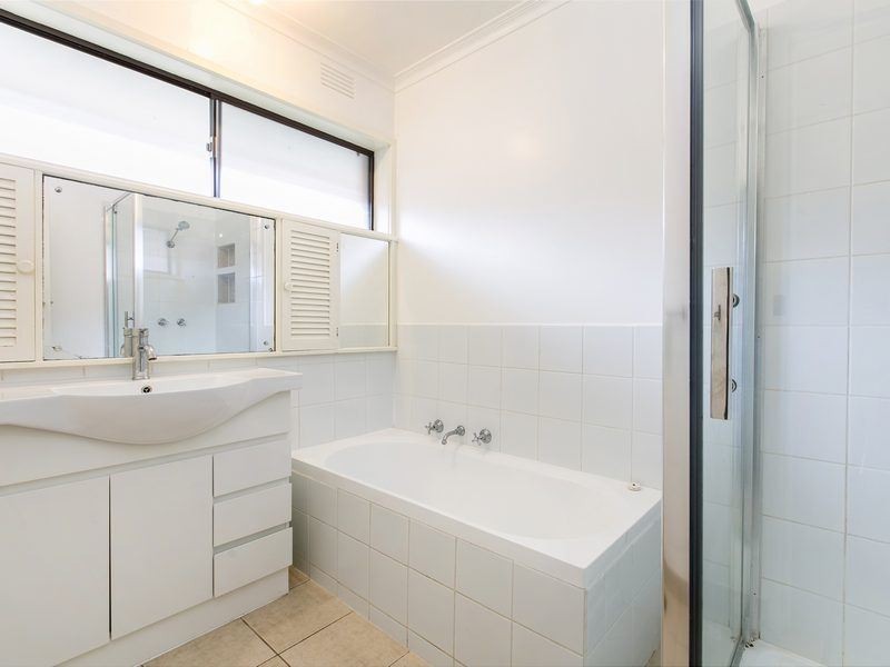 8 Shelbourne Court, Mornington VIC 3931