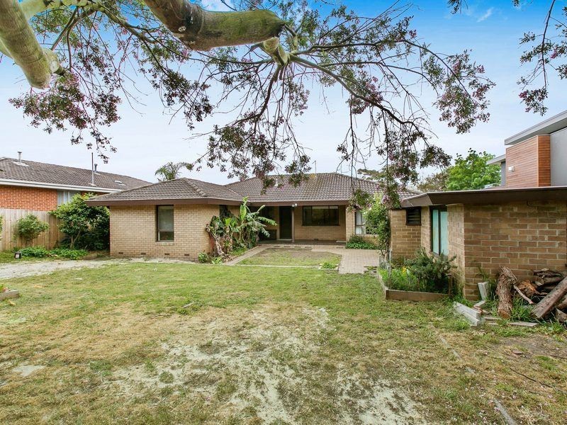 8 Shelbourne Court, Mornington VIC 3931