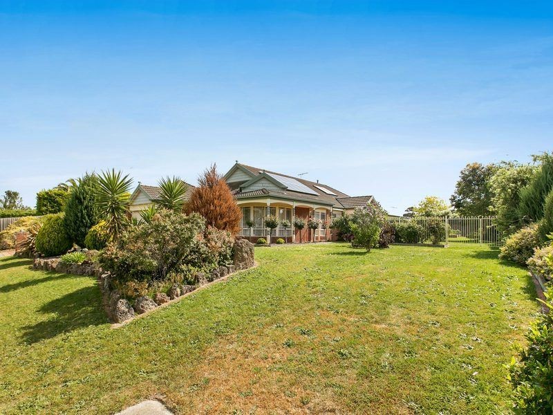 28 Secrets Way, Mount Martha VIC 3934