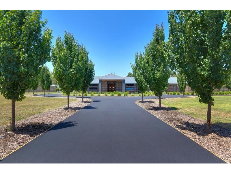 1 Century Drive, Mount Martha VIC 3934