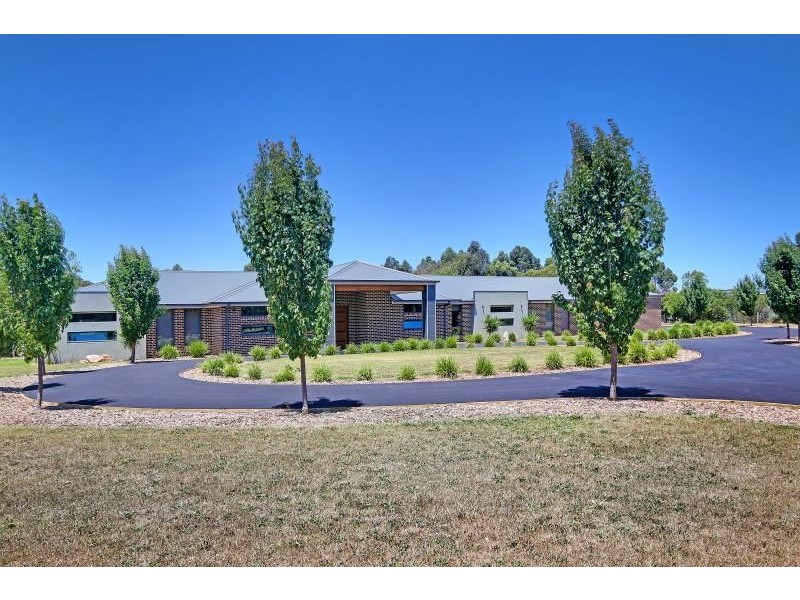 1 Century Drive, Mount Martha VIC 3934