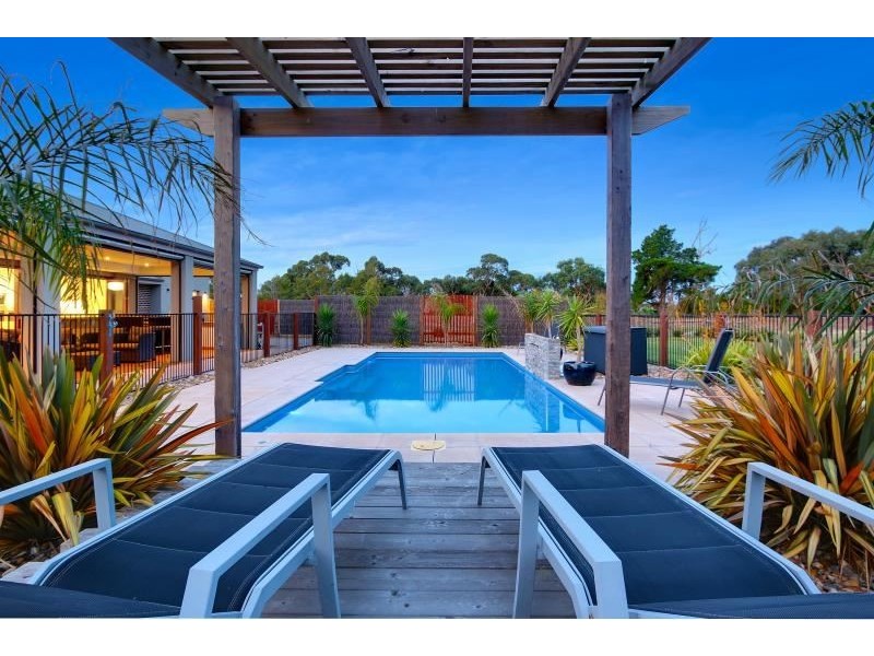 1 Century Drive, Mount Martha VIC 3934