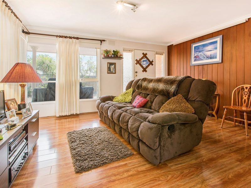 2/49 Van Ness Avenue, Mornington VIC 3931