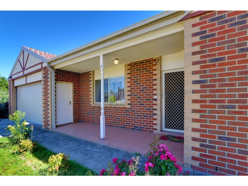 7 Mulsanne Way, Mornington VIC 3931