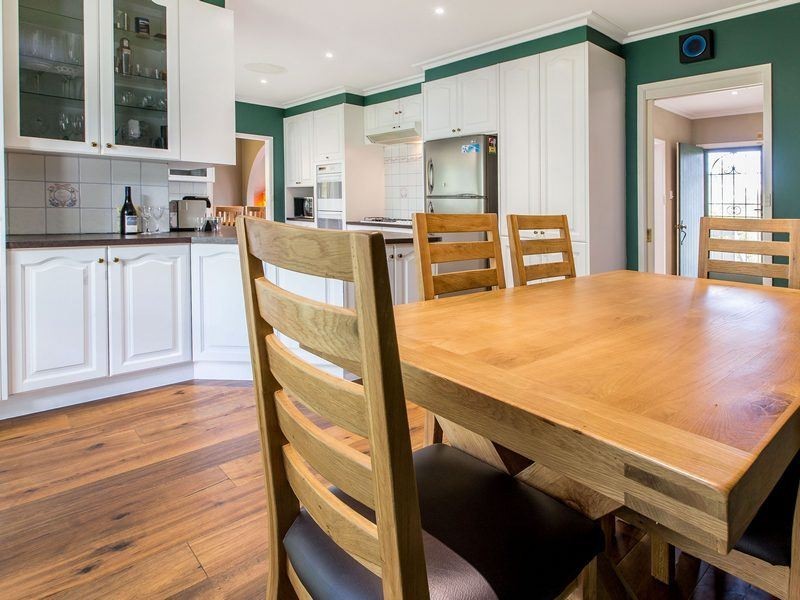 8 Bellbird Road, Mount Eliza VIC 3930