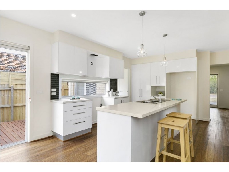 2 Ranch Court, Mornington VIC 3931