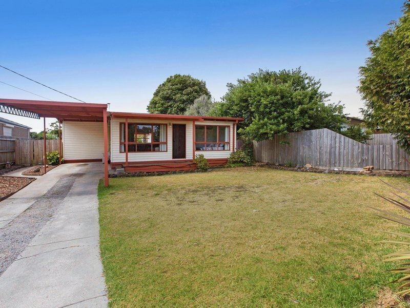 12 Alma Street, Tootgarook VIC 3941
