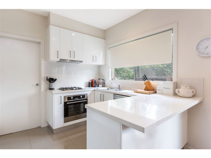 7/41 Green Island Avenue, Mount Martha VIC 3934