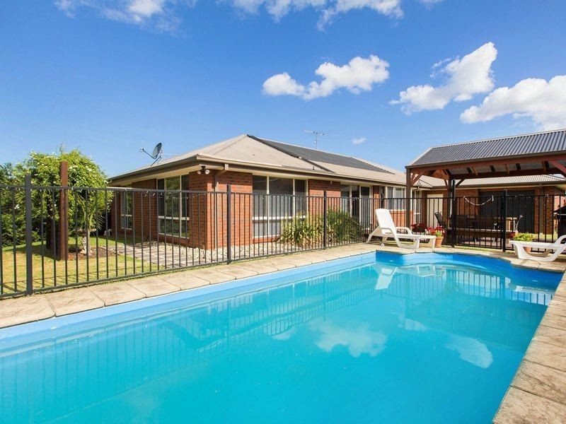 2 Valerie Close, Mount Martha VIC 3934