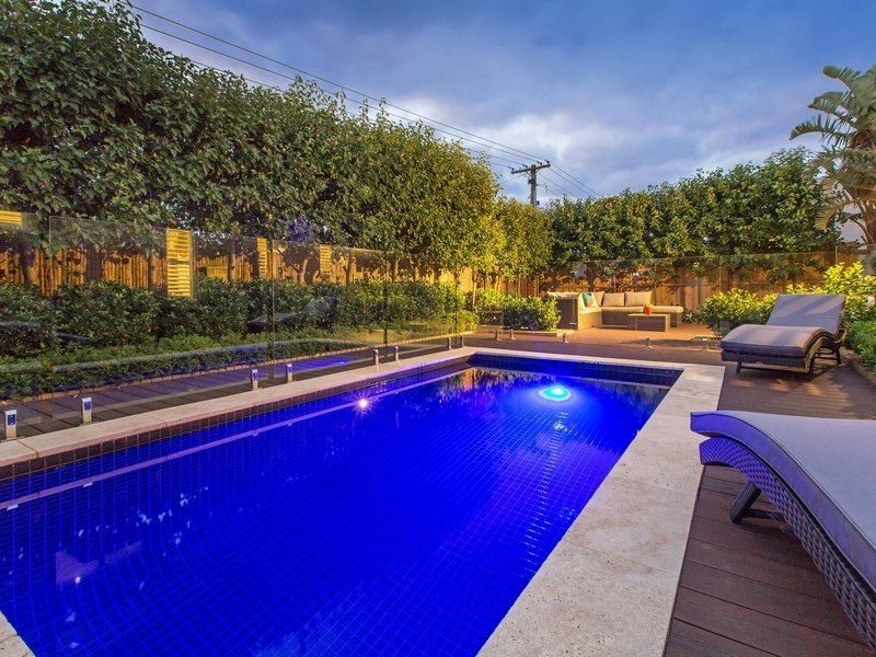 1/53 Beleura Hill, Mornington VIC 3931