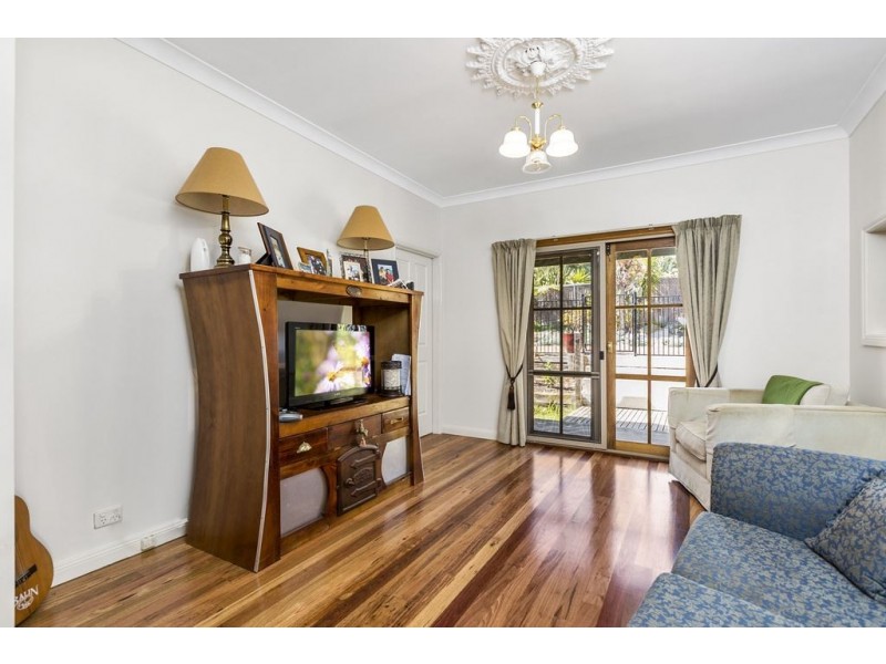 6 Tal Tals Crescent, Mount Martha VIC 3934