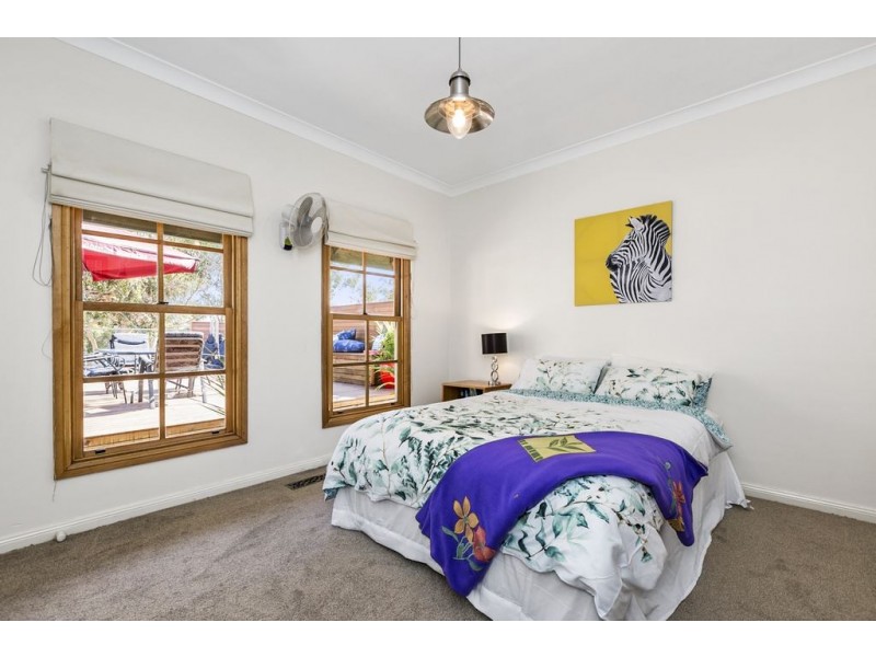 6 Tal Tals Crescent, Mount Martha VIC 3934