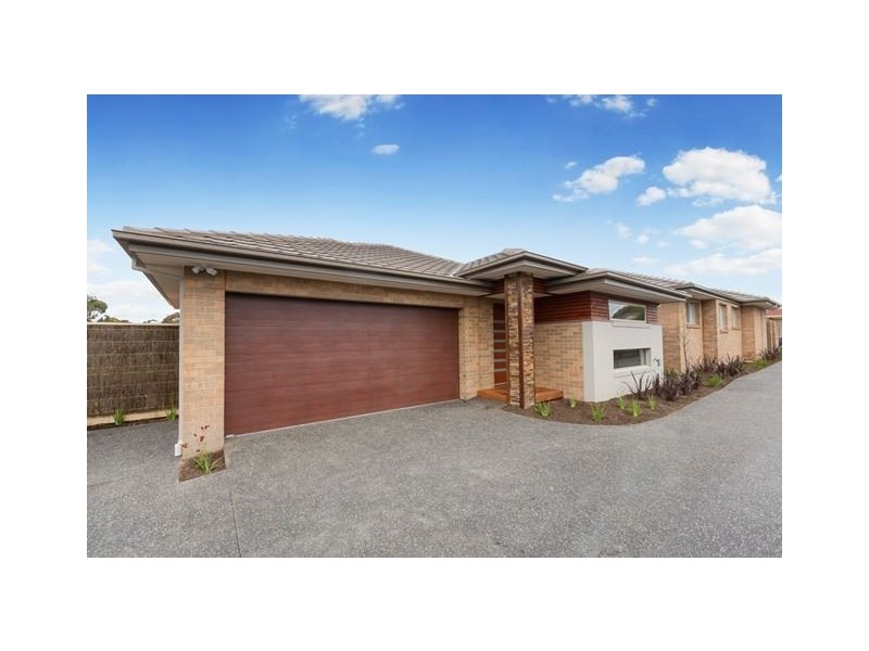 2/7 Harrap Road, Mount Martha VIC 3934