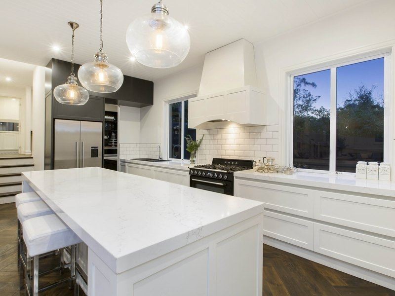 36 Somers Ave, Mount Martha VIC 3934