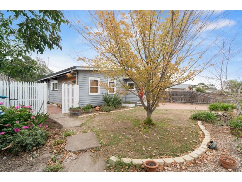 60 Adelaide Street, Mornington VIC 3931