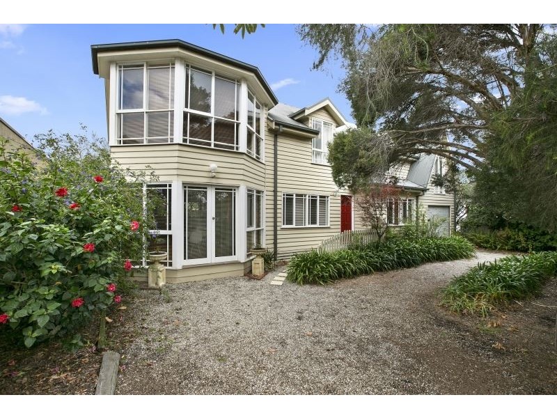 4 May Street, Mornington VIC 3931