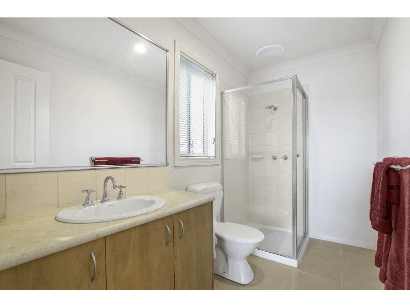 17 Meadow Crest Circuit, Mount Martha VIC 3934