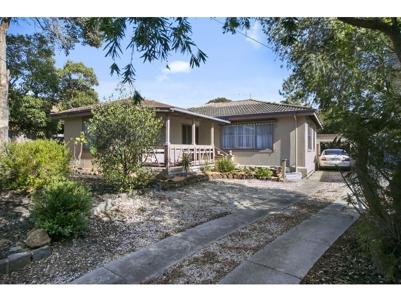 14 Nodding Avenue, Frankston North VIC 3200