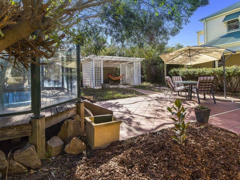 15 Strachans Road, Mornington VIC 3931