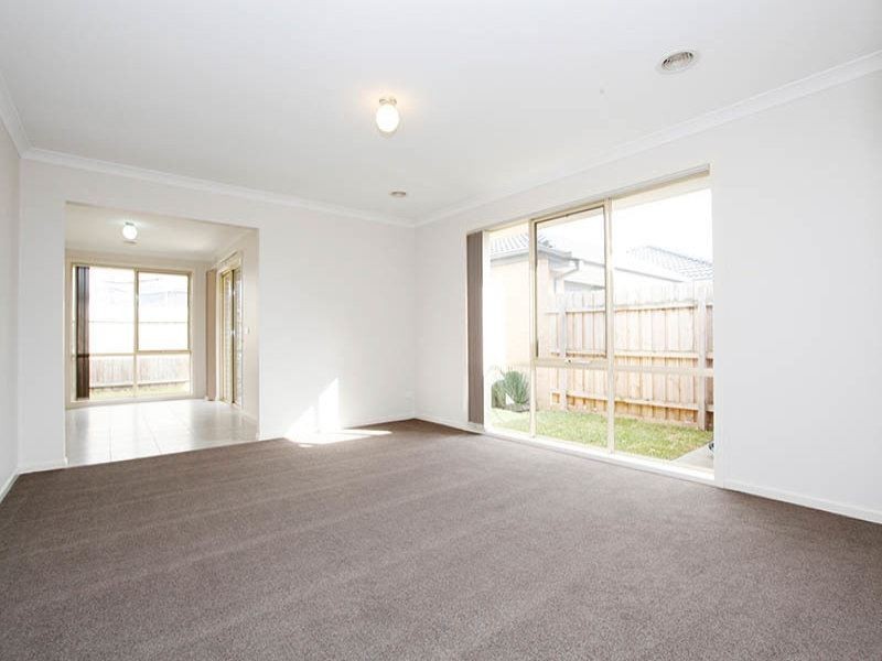 6/10 Kingfisher Court, Hastings VIC 3915