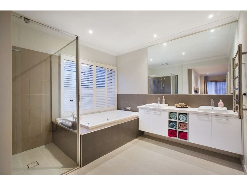 32 Mariners Retreat, Mornington VIC 3931