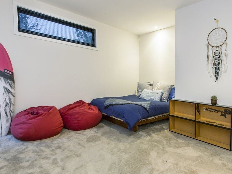 7 Dickinson Grove, Mount Martha VIC 3934