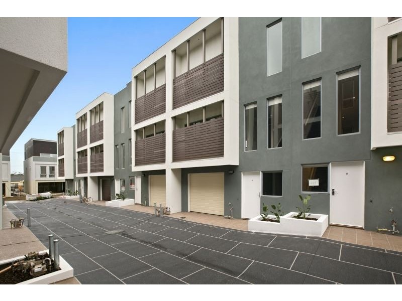 73 – 75 Barkly Street, Mornington VIC 3931