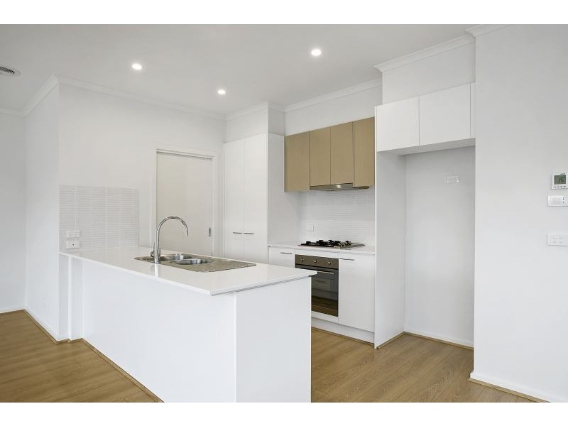 4 Seacrest Place, Mount Martha VIC 3934