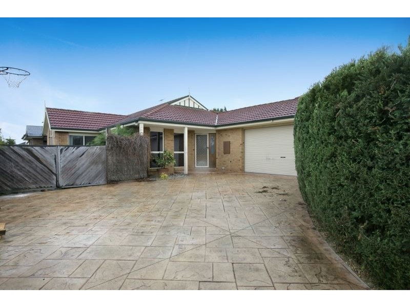 6 Creighton Way, Mornington VIC 3931