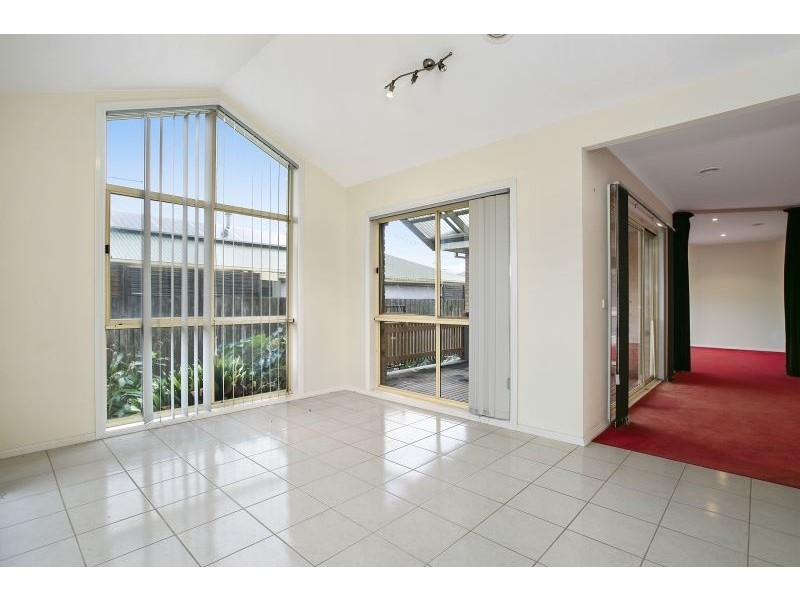 6 Creighton Way, Mornington VIC 3931