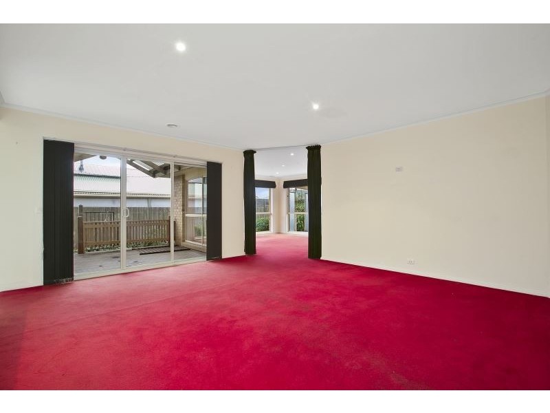 6 Creighton Way, Mornington VIC 3931