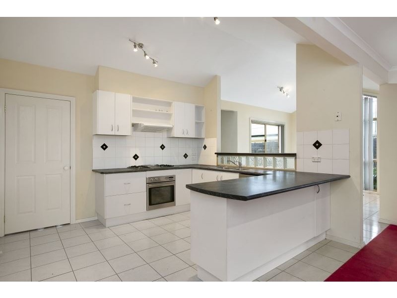 6 Creighton Way, Mornington VIC 3931