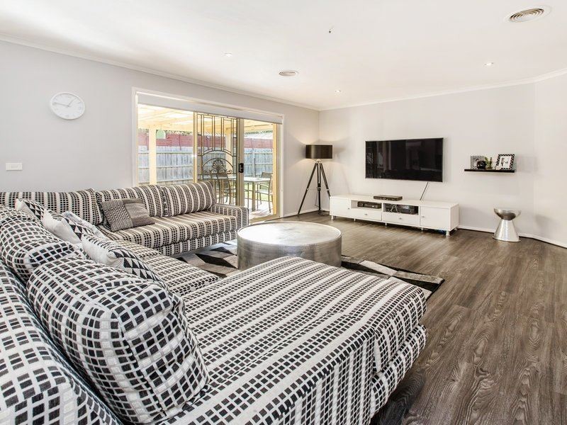 13 Caversham Drive, Mornington VIC 3931