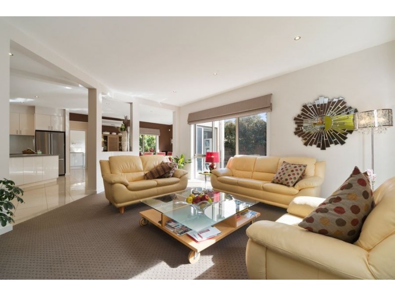 1A Johns Road, Mornington VIC 3931